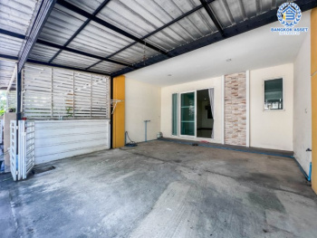 *****ทาวน์เฮ้าส์มือสอง นนทบุรี ม.โกลเด้นทาวน์ ชัยพฤกษ์-วงแหวน เนื้อที่ 21.20 ตร.ว. ฟังก์ชัน 4 ห้องนอน 3 ห้องน้ำ 2 ที่จอดรถ บ้านสภาพใหม่ ไม่ต้องต่อเติมอะไรเพิ่มก็พร้อมเข้าอยู่ได้เลย ทำเลดี เชื่อมต่อถนนบางกรวย-ไทรน้อย, ถนนกาญจนาภิเษก, ใกล้เซ็นทรัลเวสต์เกต และทางด่วน "ศรีรัช"